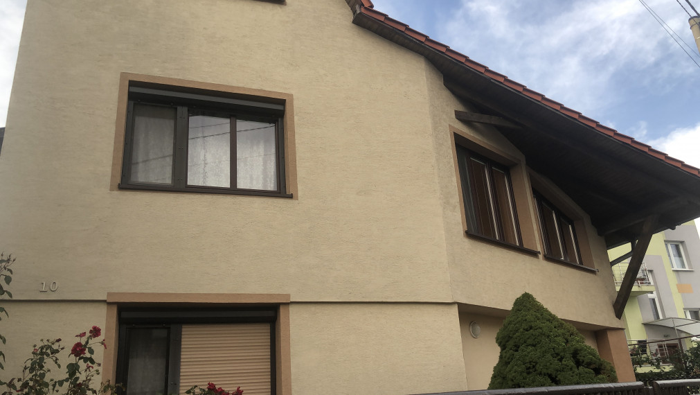 Dvojgeneračný rodinný dom, pozemok 800m2