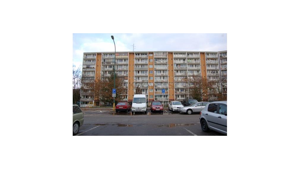 Predané - Na predaj 2 - izb. byt Púpavova ul.