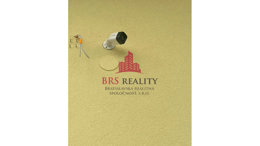 Rodinný dom v veľkým pozemkom po rekonštrucii