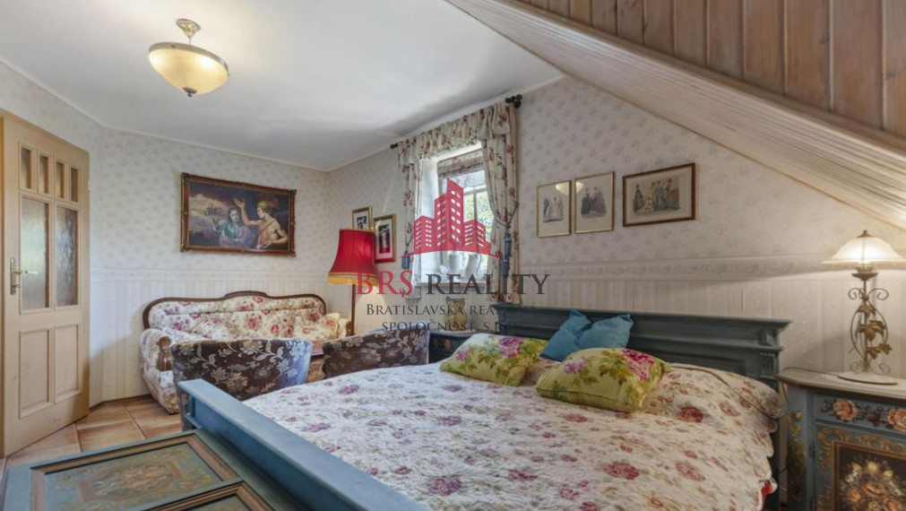 Nádherná usadlosť na Myjave  5047 m2 na predaj!