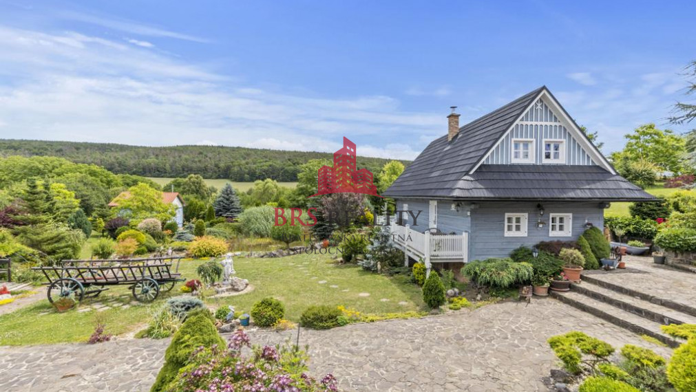 Nádherná usadlosť na Myjave  5047 m2 na predaj!