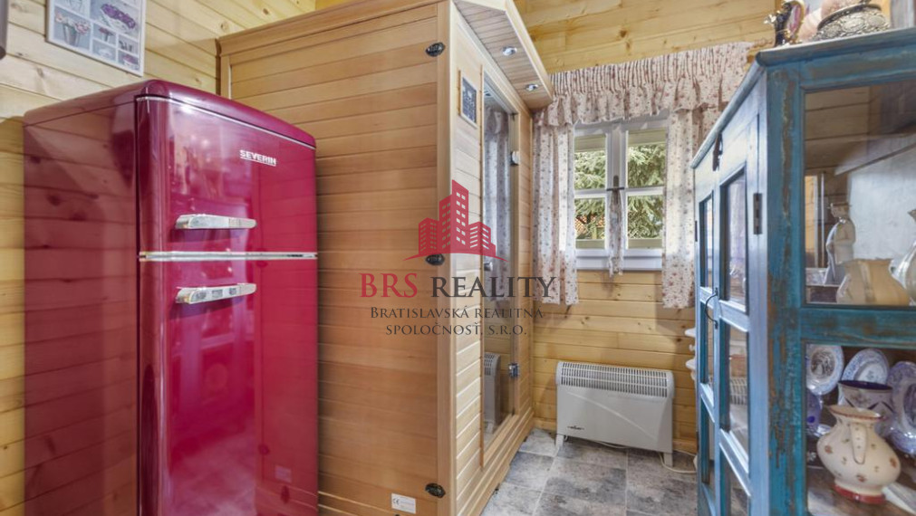 Nádherná usadlosť na Myjave  5047 m2 na predaj!