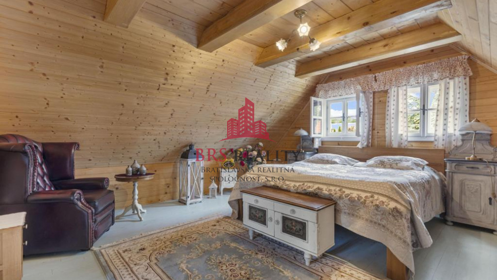 Nádherná usadlosť na Myjave  5047 m2 na predaj!