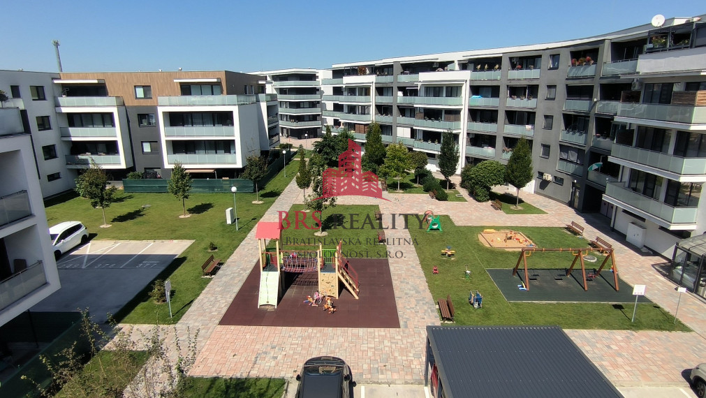 Predaj veľmi pekný - 3 i. byt, Orechová - Dunajská Lužná