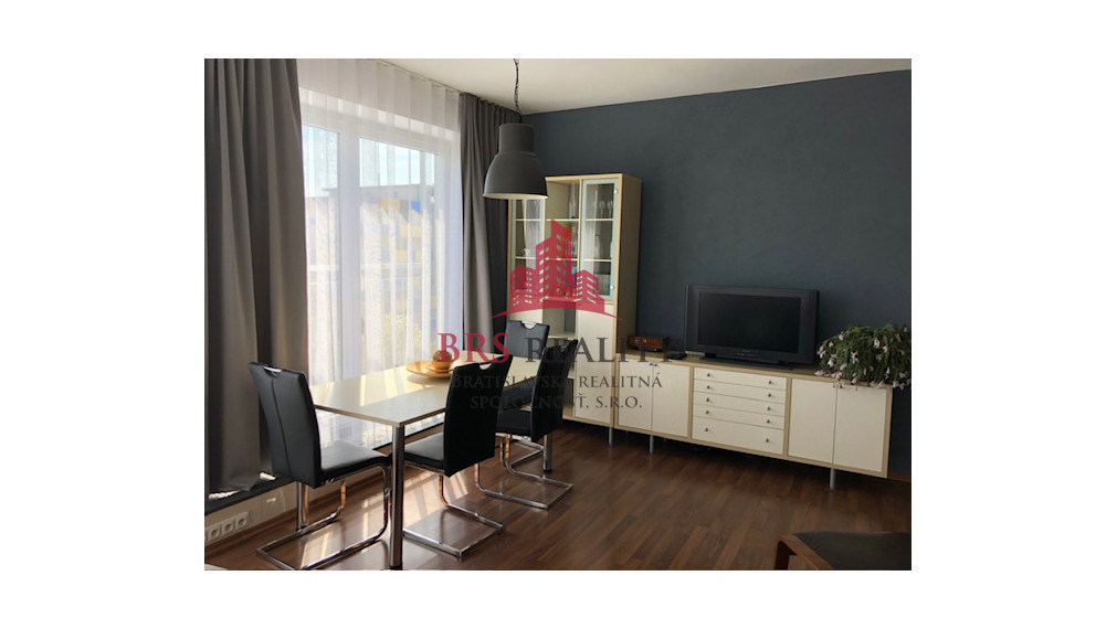 2-izbový byt Ružinov pri parku Andreja Hlinku