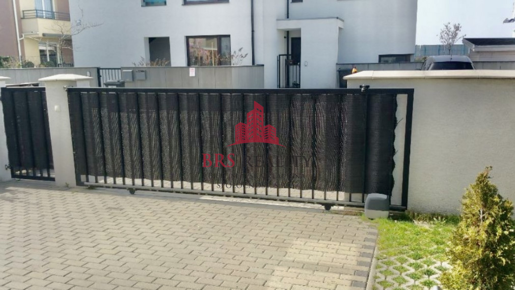 Predané - Predaj pekného 4 izbového rodinného domu