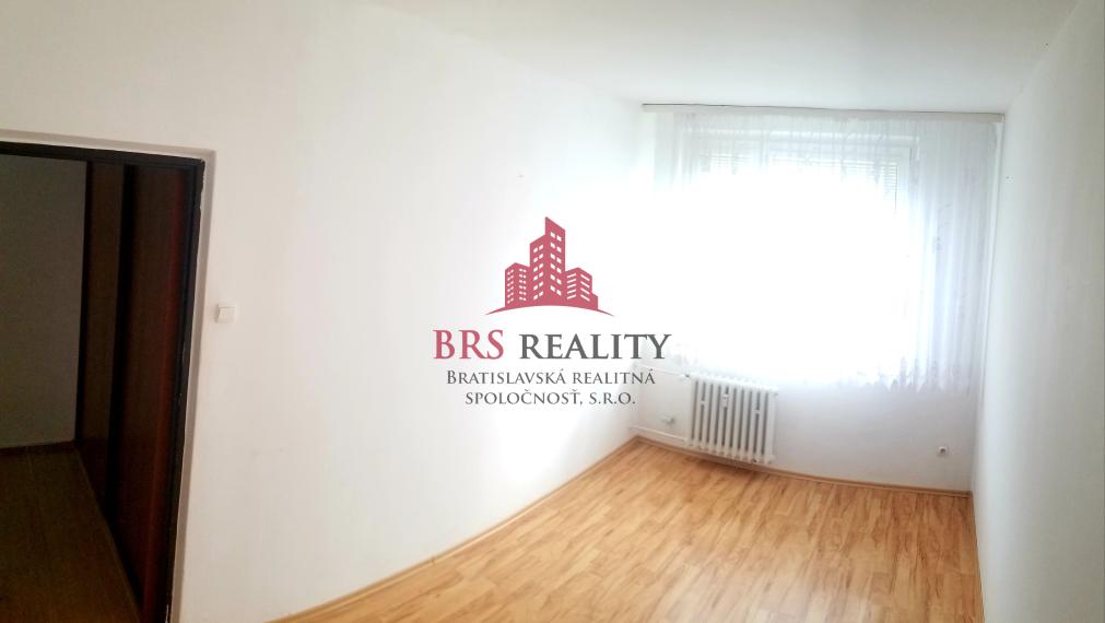 Predané - Na predaj 2 - izb. byt Púpavova ul.