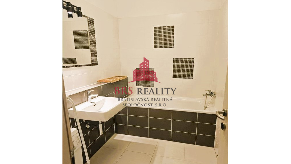 2 izb. byt Karlova ves - Staré Grunty - Villinky