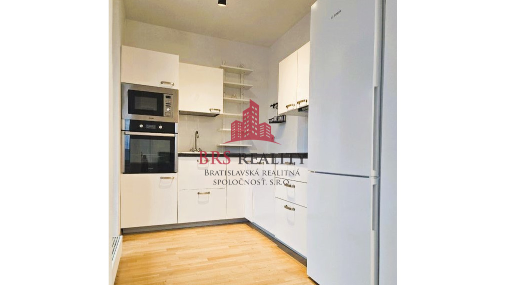 2 izb. byt Karlova ves - Staré Grunty - Villinky