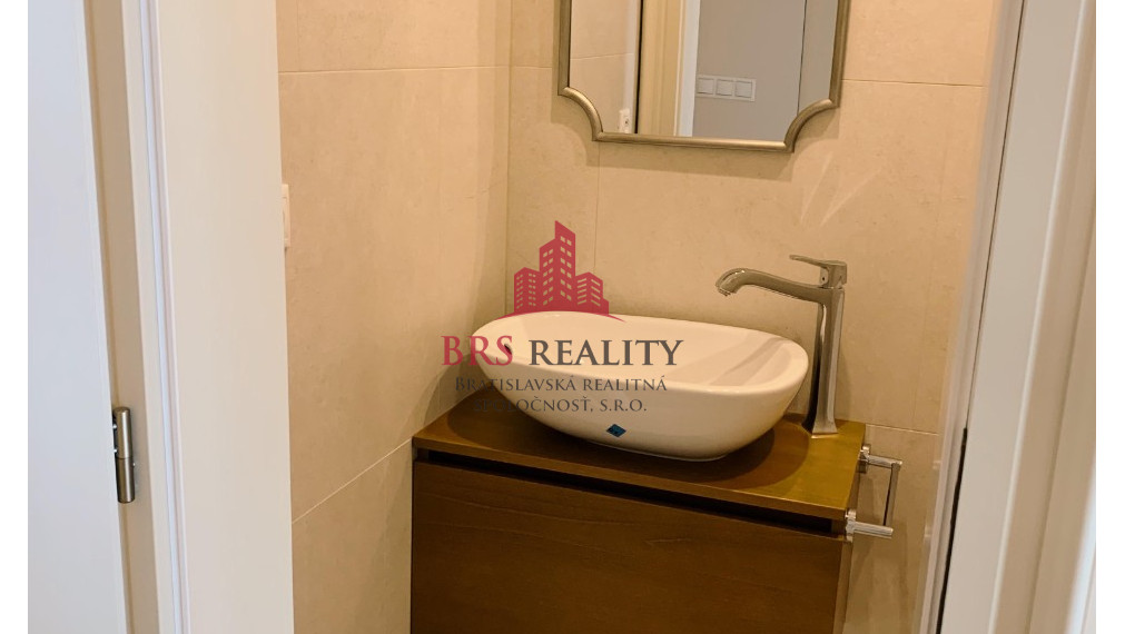 Novostavba 3-izbový byt neďaleko Horského parku