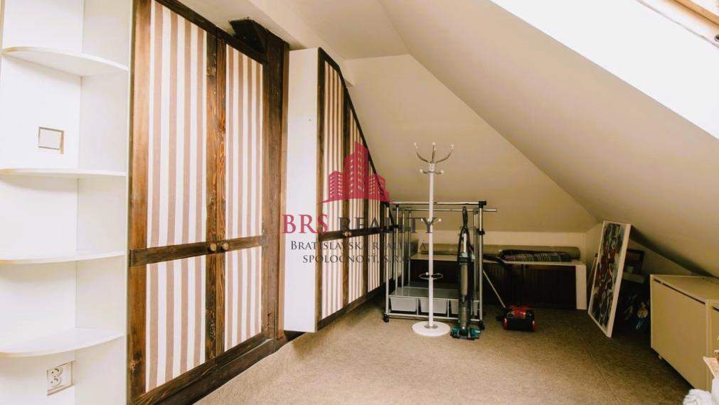 Predaj 2 izb byt na lukratívnej adrese s potenciálom na 3 izb. byt