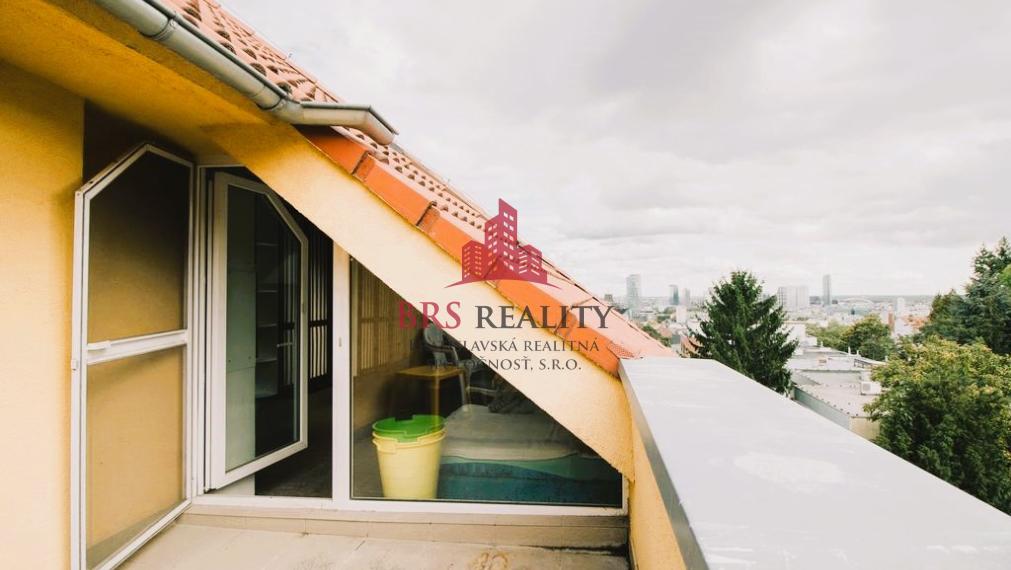 Predaj 2 izb byt na lukratívnej adrese s potenciálom na 3 izb. byt