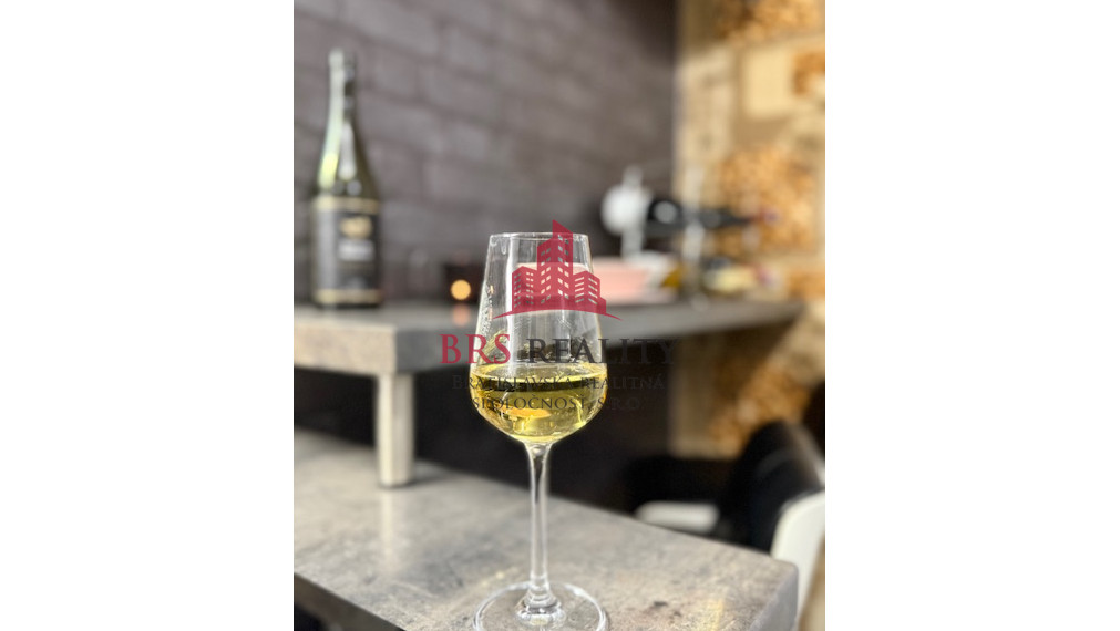 Rezervované ! Moderný 1,5-2 izbový byt s priestranným balkónom na Rustaveliho ulici,