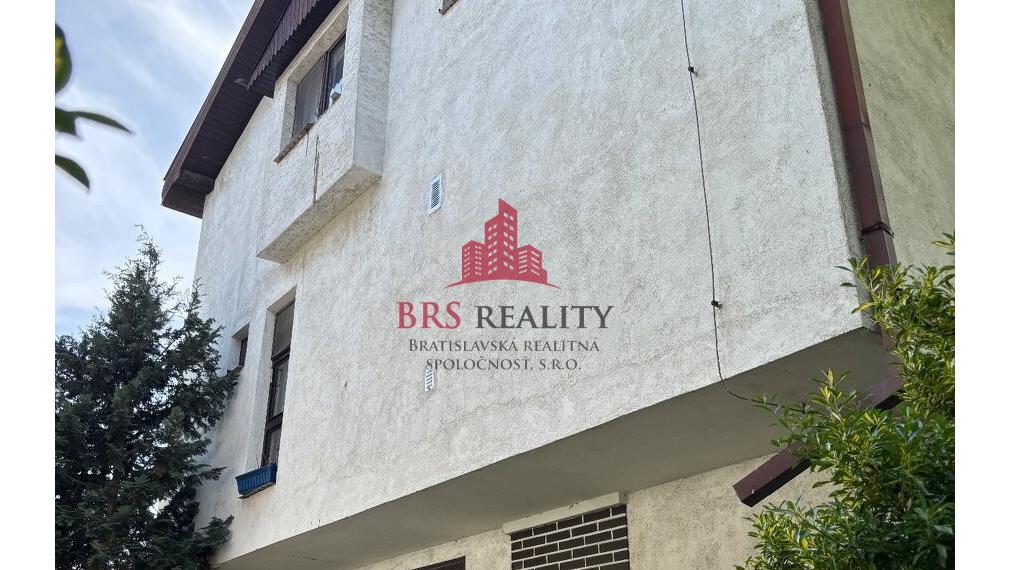 Na predaj 6-izbový rodinný dom v tichej časti Bratislavy – Podunajské Biskupice