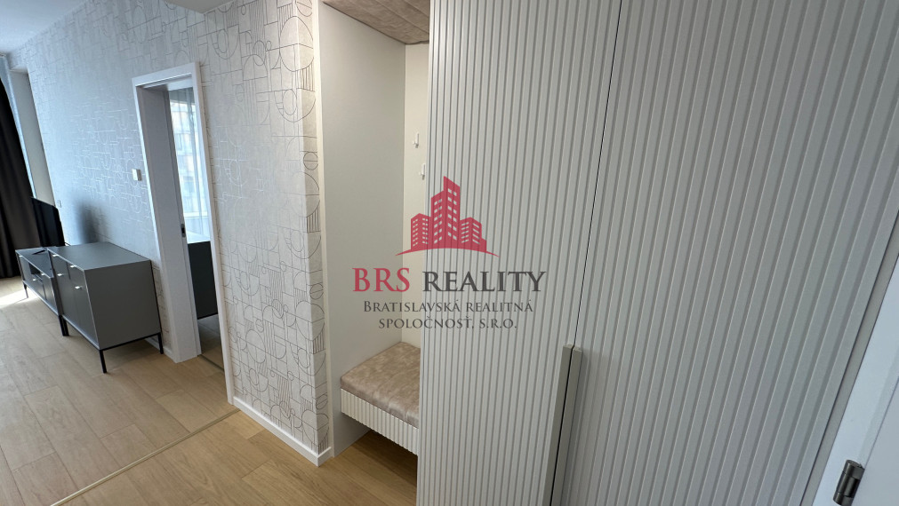 Príjemný a elegantný 2 izb. byt v projekte SKYPARK