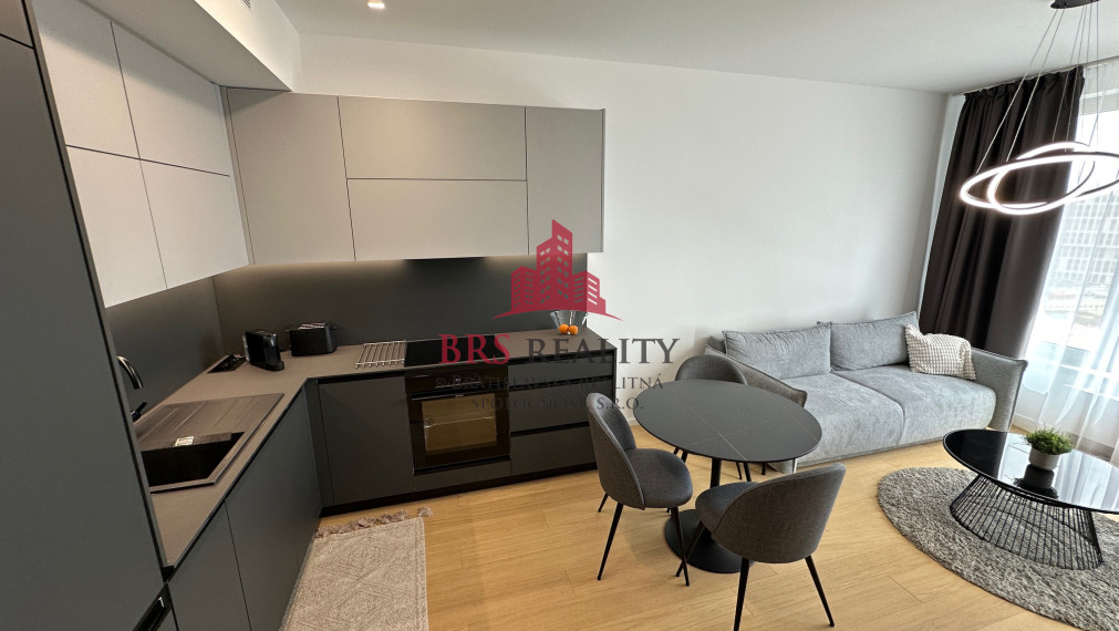 Príjemný a elegantný 2 izb. byt v projekte SKYPARK