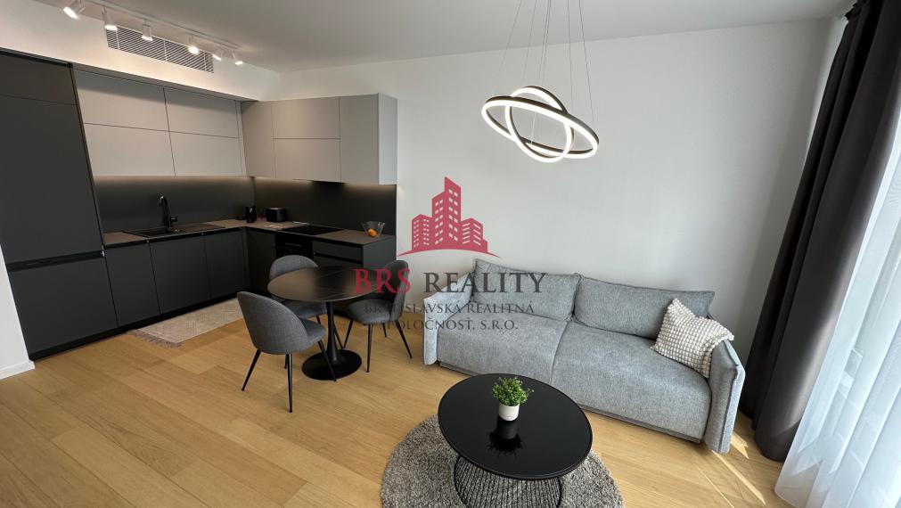 Príjemný a elegantný 2 izb. byt v projekte SKYPARK