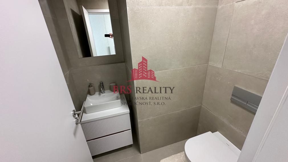 Príjemný a elegantný 2 izb. byt v projekte SKYPARK