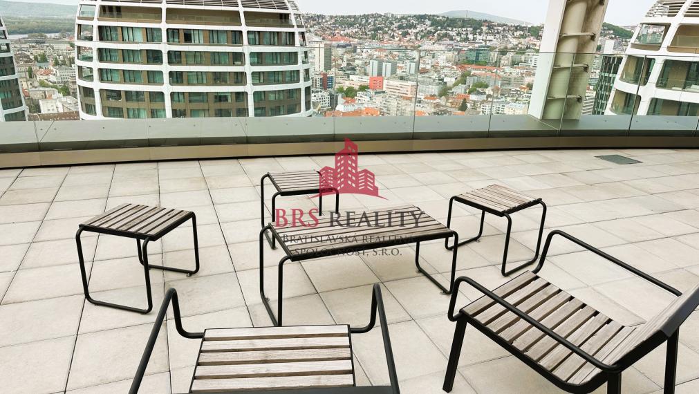 Príjemný a elegantný 2 izb. byt v projekte SKYPARK