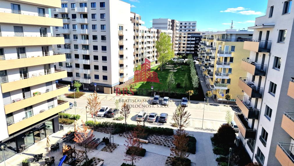 Priestranný 3-izbový byt v projekte GalvaniHOME– balkón +2x parking už v cene