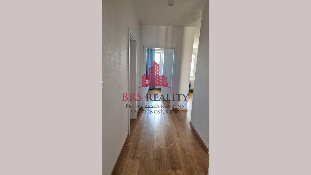 Priestranný 3-izbový byt v projekte GalvaniHOME– balkón +2x parking už v cene