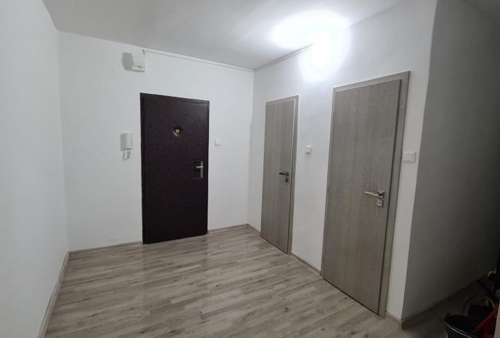 Slnečný 2-izbový byt po kompletnej rekonštrukcii na predaj