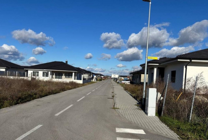 Pekný stavebný pozemok ZOHOR 563 m2